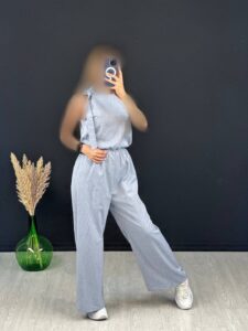 Point Blur Apr192023 215545